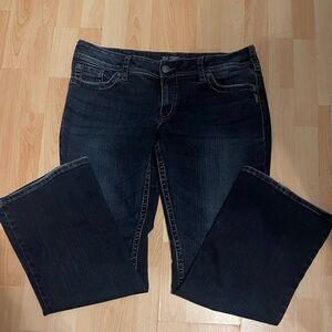 Silver Jeans ( Boot cut)